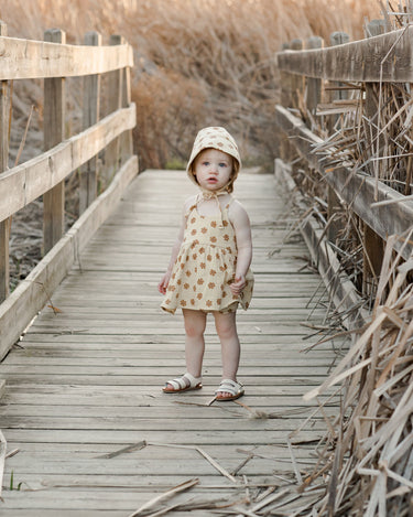 Rylee + Cru Zenni Set, Lemon Daises